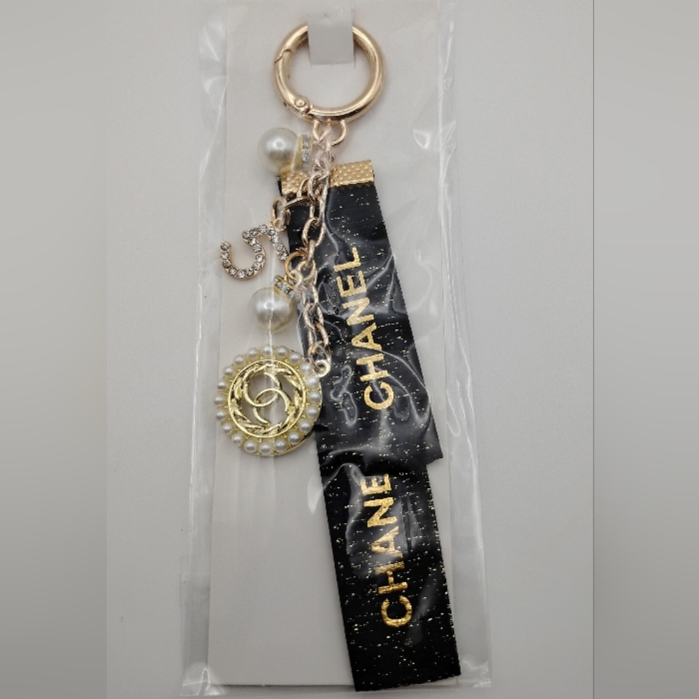 CHANEL Black and Gold Keychain with Pearl Charms NIB - Picture 2 of 3